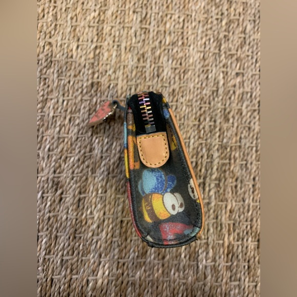 Y2K VINTAGE DOONEY & BOURKE BUMBLE BEE MINI SMALL WALLET - Picture 6 of 13